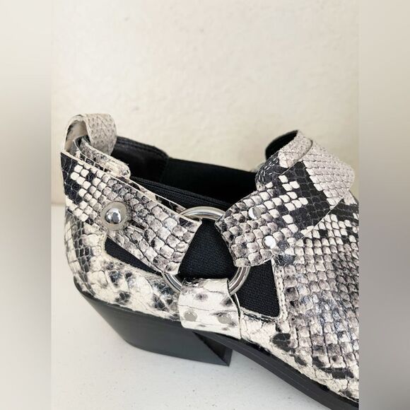 Rag & Bone Westin Harness pointy toe Boots in snakeskin leather. 40/10 New - Picture 8 of 16